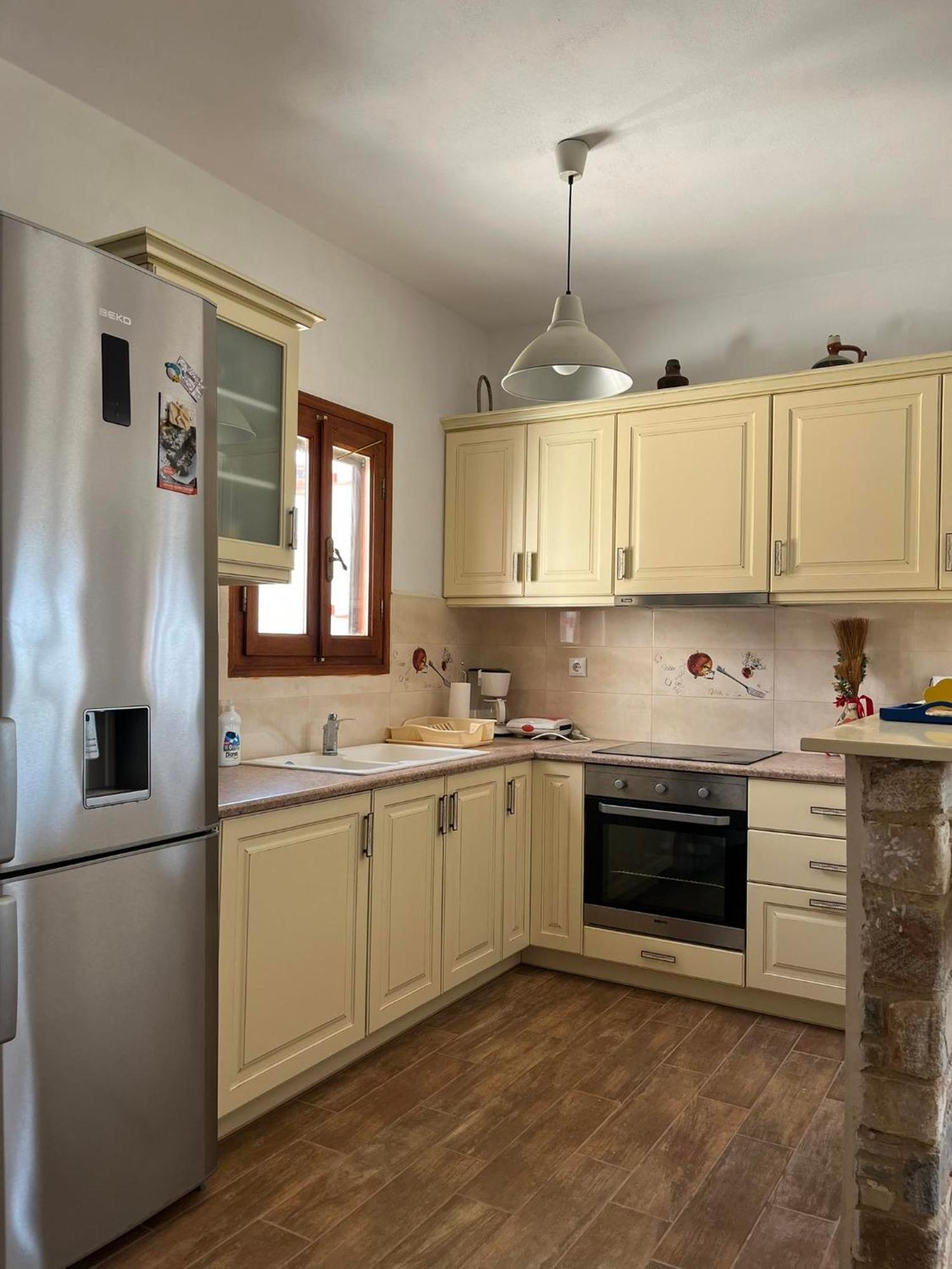 Armonia Studios, Apartments & Villa Mikri Vigla Extérieur photo